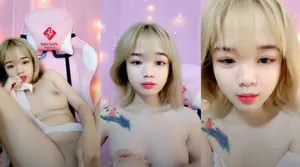 Người tình việt móc lồn khoe hàng ngon